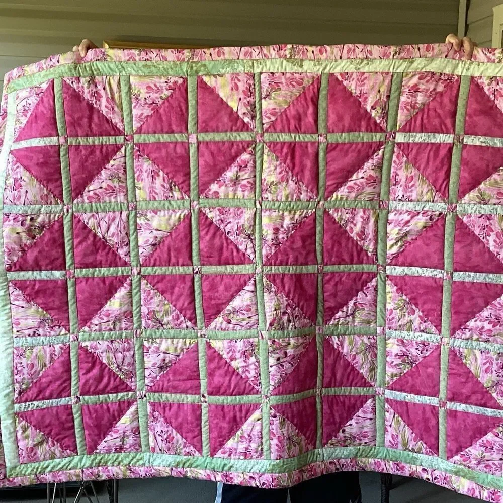 Elegant Pink and Green Patchwork Quilt